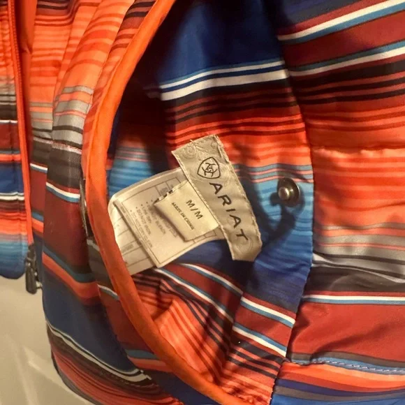 Women’s Ariat reversible vest - Picture 7 of 13